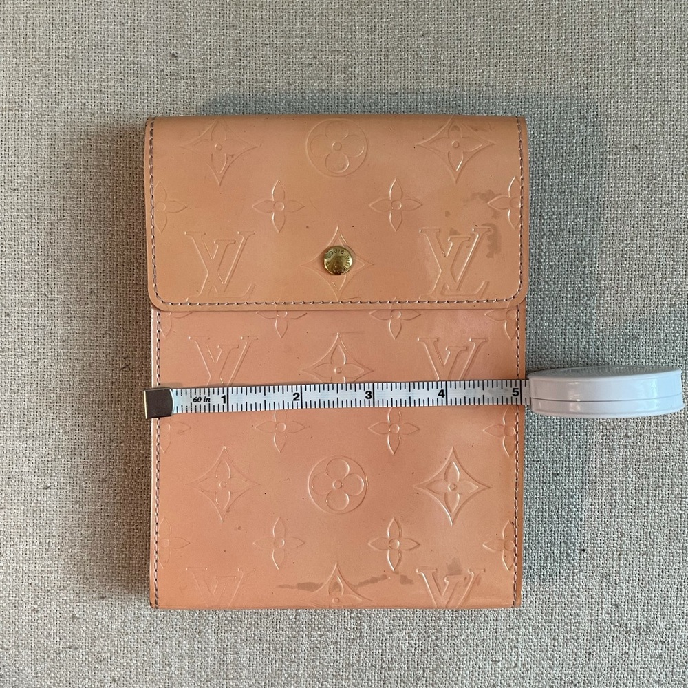 Louis Vuitton Monogram Vernis Mott Pouch - Picture 4 of 15